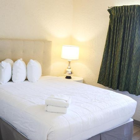 Flamingo Hotel & Tower Panama City Beach Buitenkant foto